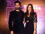 Newlyweds Rakul Preet Singh और Jackky Bhagnani पार्टी में एक साथ आए नज़र