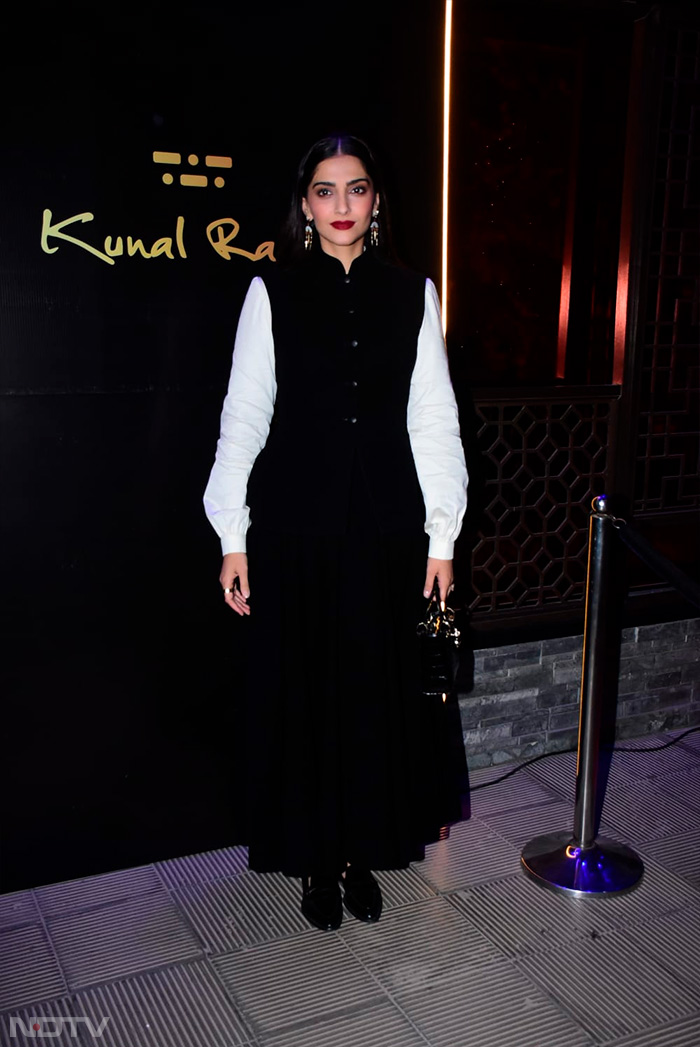 Sonam Kapoor-Anand Ahuja, Arjun Kapoor Lit Up An Event Like This