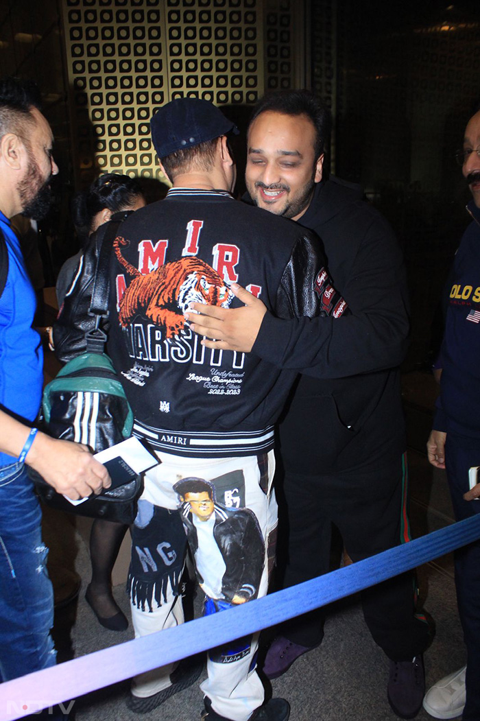 Alia Bhatt, Aamir And Salman Khan At The Airport. Did Someone Say Blockbuster Spotting?